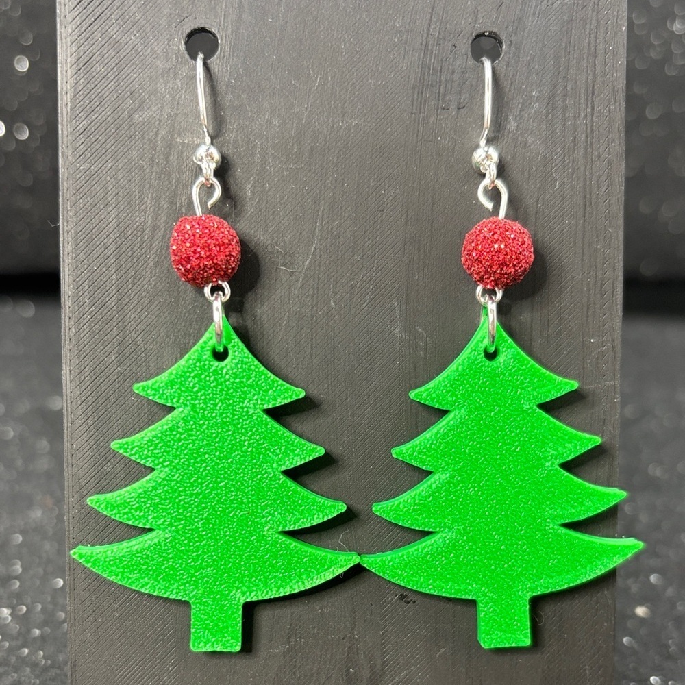 🎄 3D Printed Christmas Tree Earrings 🎅✨